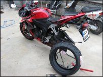 Testování gumy BT 016
