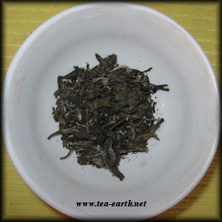 Long Feng , Bulang Jie Liang Xiao Beeng Cha 100g, 2010